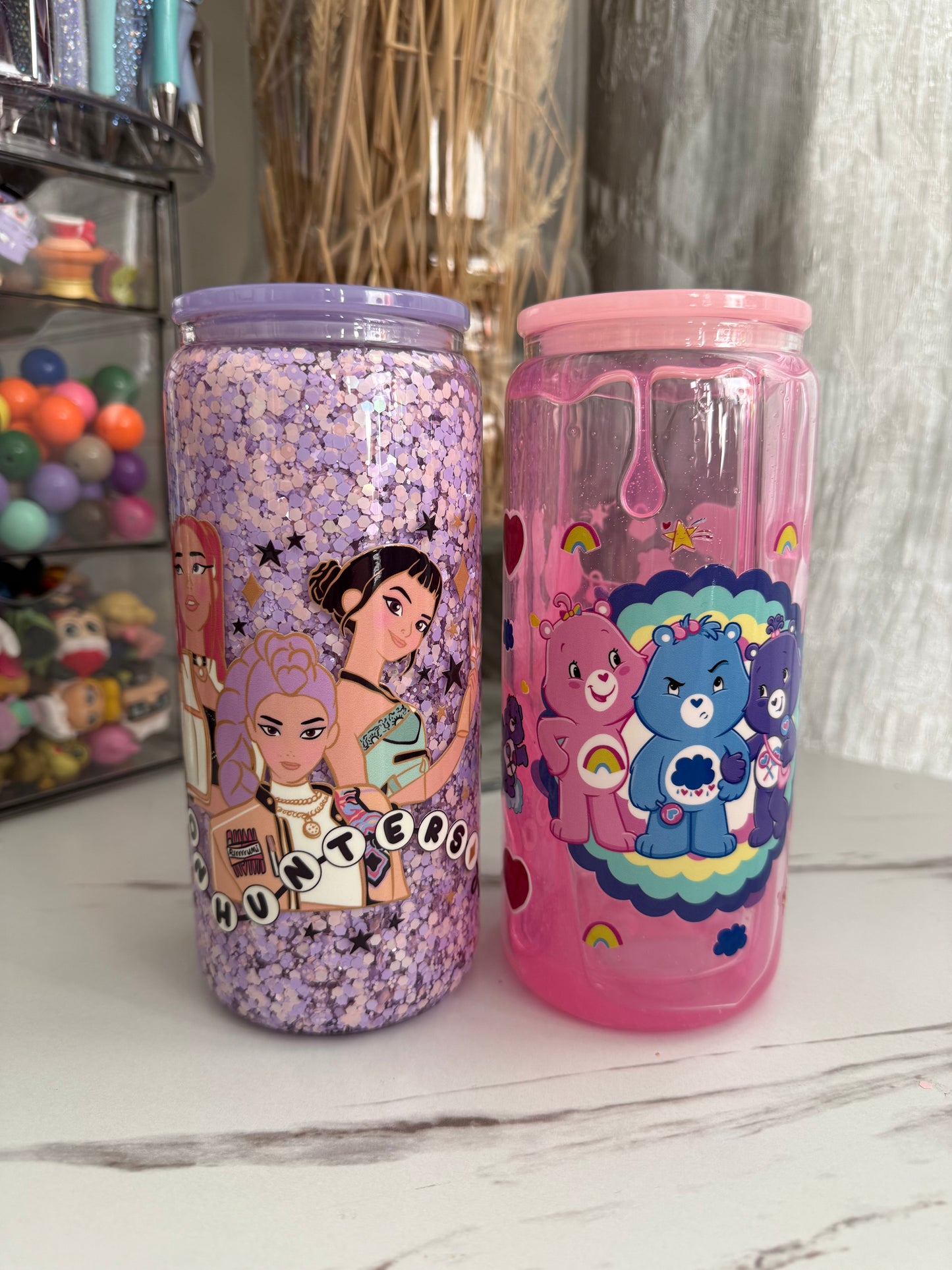 Glass 16oz Snowglobe Glitter or Drip