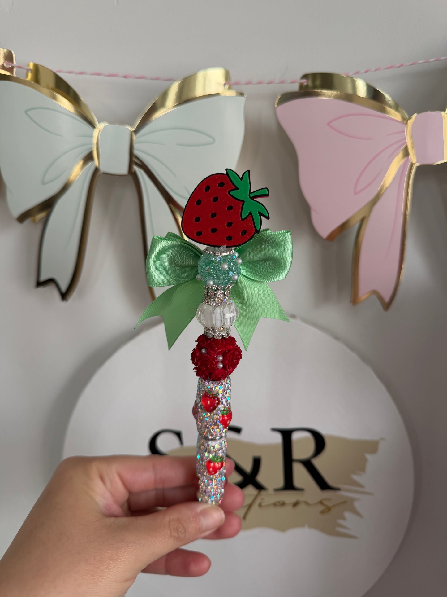 Strawberry Pen Topper